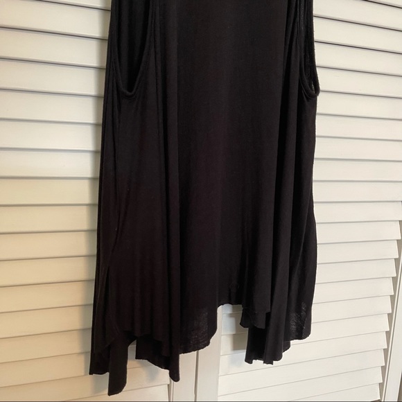 UO Kimchi Blue black halter tank top - Picture 8 of 13